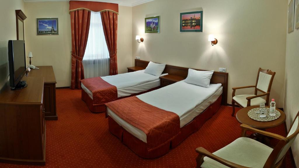 Hotel Ukraine Rivne Værelse billede